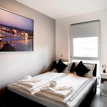 Suiteangel - Luxury Design Condo With Free Garage 布达佩斯 外观 照片
